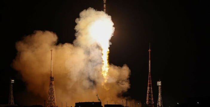 Soyuz MS-24 ile Rus kozmonotlar uzay istasyonuna fırlatıldı