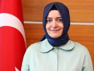 AKP Sosyal Politikalar Başkanı Fatma Betül Sayan Kaya Kimdir ?