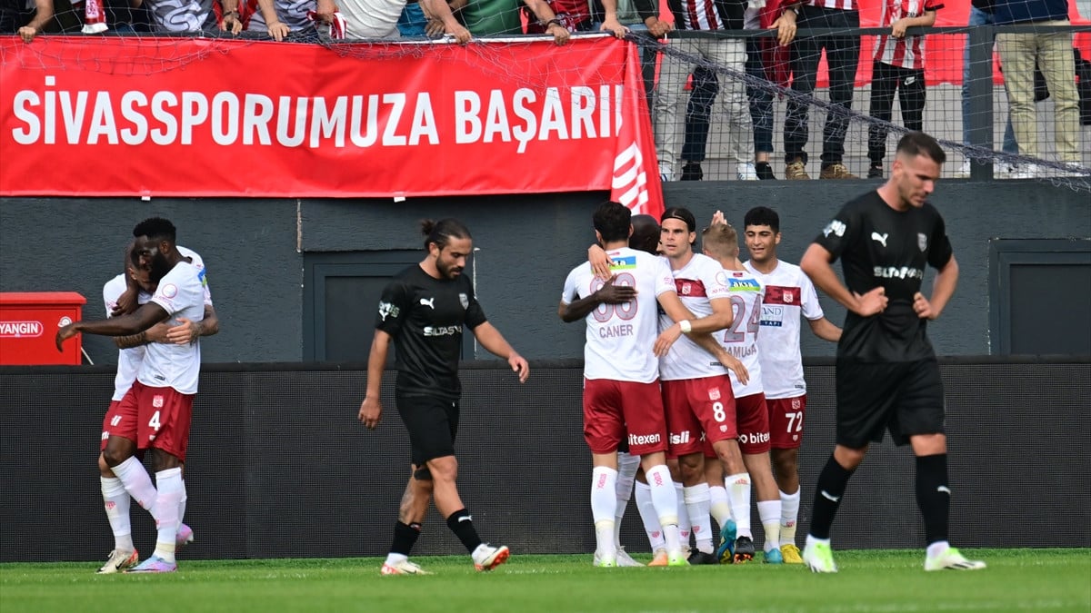 Sivasspor deplasmanda Pendikspor’u yendi