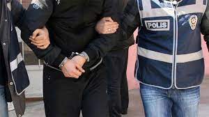 İzmir’de FETÖ operasyonu! Zaman Gazetesi’nin firari ismi yakalandı