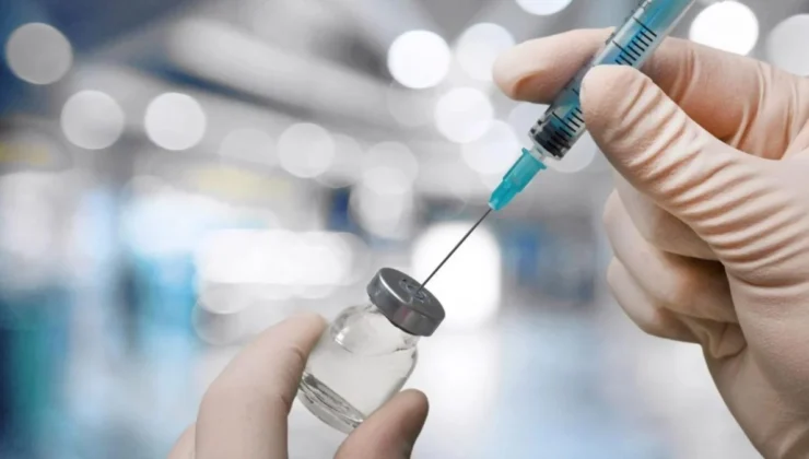 Almanya’da Bir Adam Tam 217 Kez Koronavirüs Aşısı Yaptırdı